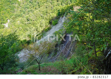 熊伏山青崩の崩落地 83282317