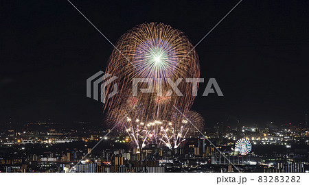 【愛知県】名古屋港の花火大会と名古屋の夜景 【愛知県】名古屋港の花火大会と名古屋の夜景 83283282