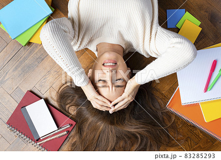 Student worried about exams. 83285293