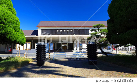 宇部新川駅駅舎2 83288838