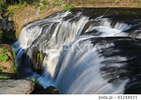 【熊本県】晴天下の鍋釜滝 【熊本県】晴天下の鍋釜滝 83288935