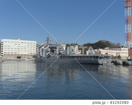 海上自衛隊横須賀基地 潜水艦救難艦ちよだ 83292080