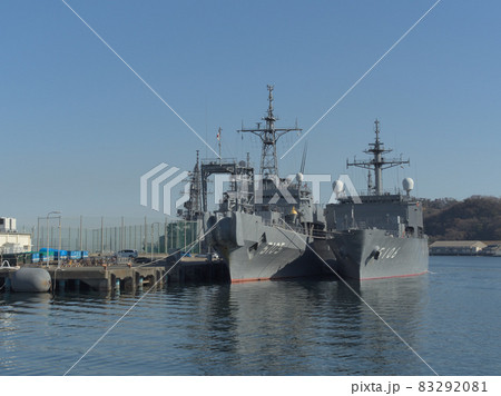 海上自衛隊横須賀基地 海洋観測艦しょうなん、にちなん 海上自衛隊横須賀基地 海洋観測艦しょうなん、にちなん 83292081