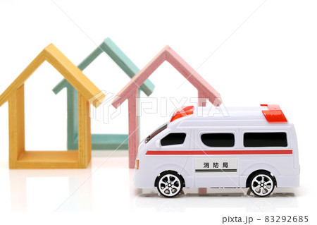 救急車 83292685
