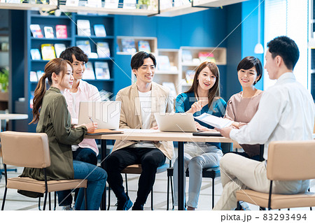 会議 シェアオフィス ビジネス オフィス 撮影協力:Creadisce(丸善雄松堂株式会社) 会議 シェアオフィス ビジネス オフィス 撮影協力:Creadisce(丸善雄松堂株式会社) 83293494