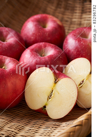 りんご　早生ふじ 83296782
