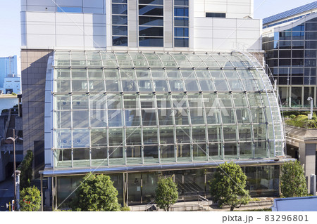 曲面ドームガラス建築　東京都港区 83296801