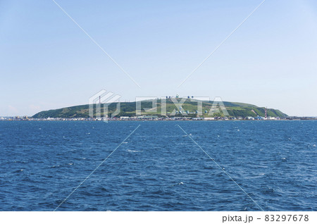 船上から望むノシャップ岬 83297678