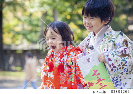 七五三の兄妹 83301265