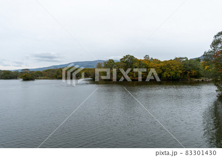 曇り_曇りの撮影_曇り空_山の天気_湖 曇り_曇りの撮影_曇り空_山の天気_湖 83301430