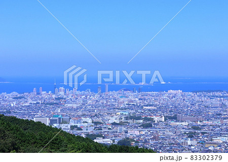 都市風景　福岡市　福岡の街並み　百道方面  福岡タワー 83302379