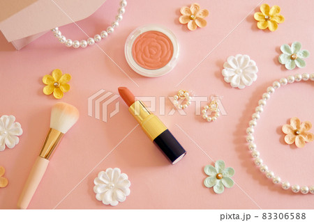 化粧品とかわいいお花 化粧品とかわいいお花 83306588