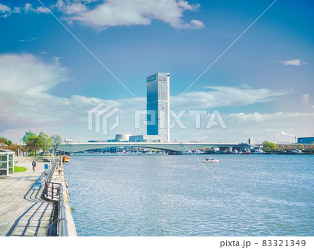 水の都   新潟市  万代橋 83321349