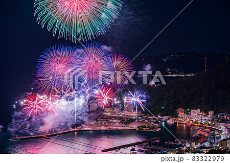 （静岡県）熱海100万ドルの夜景と海上花火大会　再開催 83322979