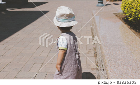 1 year old 1 year old 83326305