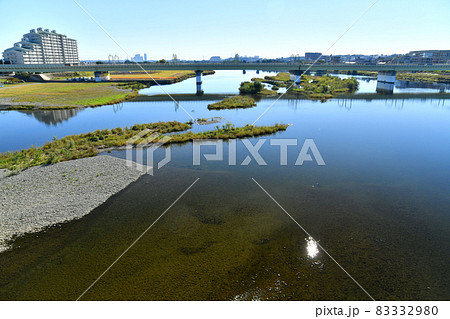 多摩水道橋/多摩川より下流方向を望む(神奈川県川崎市)【2021.10】 多摩水道橋/多摩川より下流方向を望む(神奈川県川崎市)【2021.10】 83332980