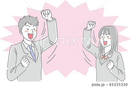 ガッツポーズをする学生男女 83335330