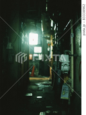 裏の裏の裏道 83338962