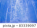 噴水の水しぶき 83339097