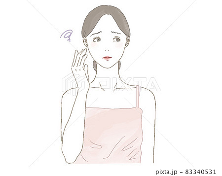 肌トラブルに悩む女性 83340531
