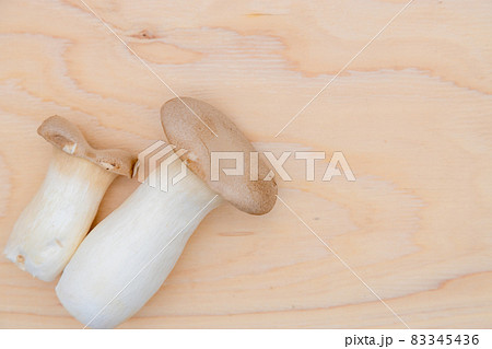 エリンギ　 83345436