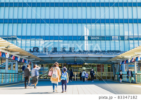 新横浜駅　北口 83347182