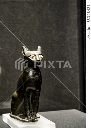 考古学出土品、写真 古代エジプトバステド女神座像 癒しの女神女神バステドに捧げられた猫の像 考古学出土品、写真 古代エジプトバステド女神座像 癒しの女神女神バステドに捧げられた猫の像 83348421