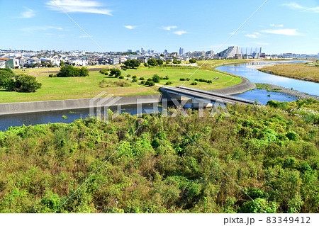 稲城大橋/多摩川より下流方向を望む(東京都府中市)【2021.10】 稲城大橋/多摩川より下流方向を望む(東京都府中市)【2021.10】 83349412