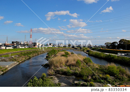 豊中市 桜塚街道 利倉橋 界隈 から猪名川越しに大阪市梅田方面を望む 豊中市 桜塚街道 利倉橋 界隈 から猪名川越しに大阪市梅田方面を望む 83350334