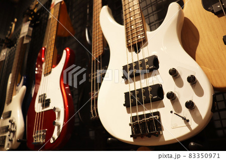 楽器店 83350971