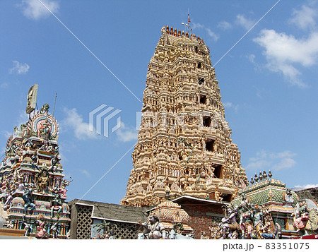 Shri-lanka, the Buddistsky temple 83351075