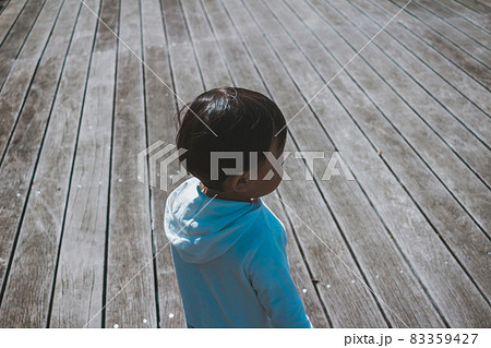 2 years old 83359427