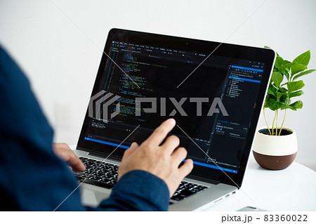 プログラミング　SEのイメージ 83360022