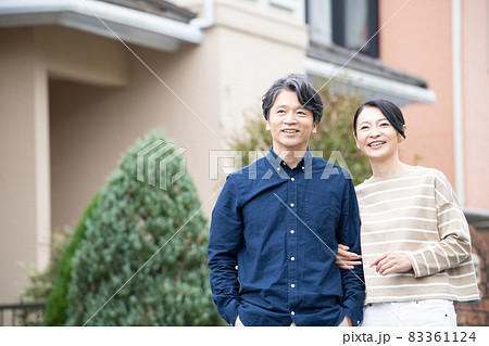 ミドルの夫婦 住宅 ミドルの夫婦 住宅 83361124