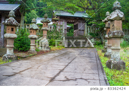 出雲大社の北、鷺浦に鎮座する、摂社伊那西波岐神社。 83362424
