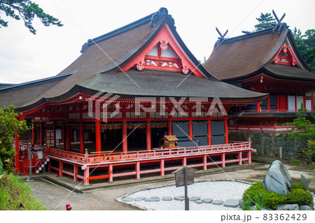 日御碕神社の日沈宮（下の宮）、本殿と拝殿。 83362429