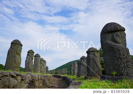 スポット 晴れ 雲 83365026