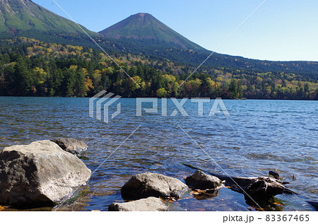 秋のオンネトー 秋のオンネトー 83367465