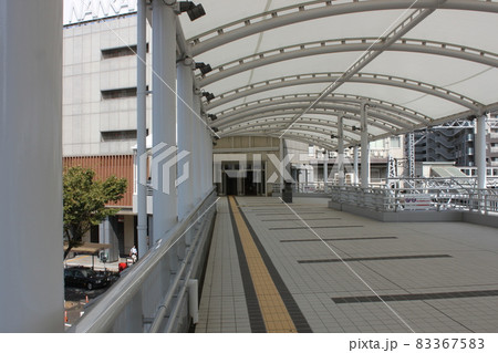 堺市堺東駅からマンションに行けるアーケード歩道橋 堺市堺東駅からマンションに行けるアーケード歩道橋 83367583