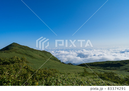 日本最北の百名山 登山 (日本 - 北海道 - 利尻岳)の写真素材 [83374291