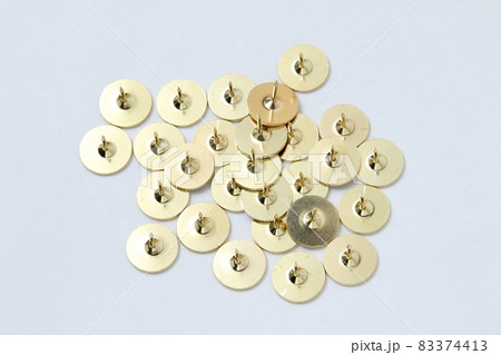 画鋲, がびょう, 画びょう, 針, 刺す, 文具, 文房具, オフィス, ピン, 生活雑貨, 金色 画鋲, がびょう, 画びょう, 針, 刺す, 文具, 文房具, オフィス, ピン, 生活雑貨, 金色 83374413