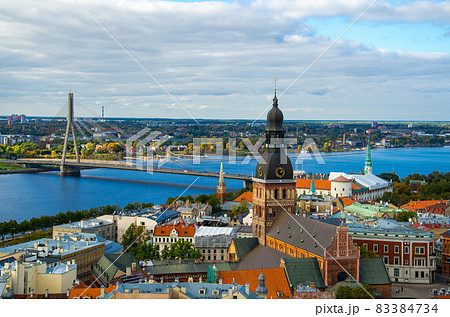 Panoramic view of Riga Old Town, Latvia 83384734