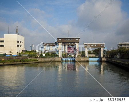 大川と淀川を繋ぐ水門 大川と淀川を繋ぐ水門 83386983