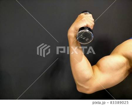 筋トレ 筋トレ 83389025