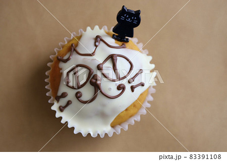 ハロウィン用のかぼちゃマフィン　手作りお菓子 83391108