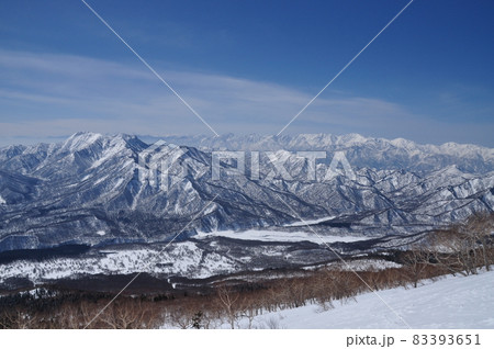 高妻山と北アルプスの遠望　三田原山バックカントリーツアーで出会える景色 83393651