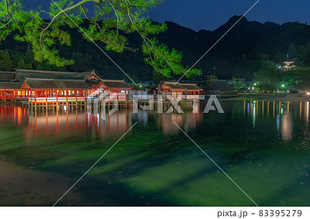 世界遺産 夜の宮島 世界遺産 夜の宮島 83395279