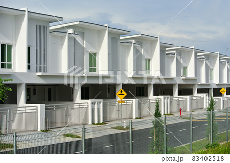 MALACCA, MALAYSIA -JANUARY 25, 2016 Landed and identical new terrace house design in Seremban, Malaysia.  83402518