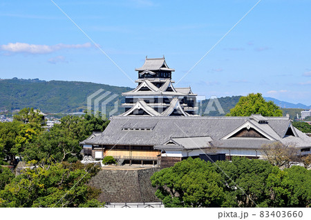 熊本城　復活した天守閣 83403660