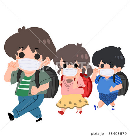 歩く小学生 83403679